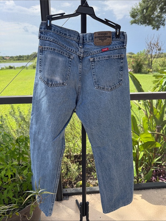 Wrangler Other - Wrangler Men's Light Blue Relaxed Fit Jeans 30/30